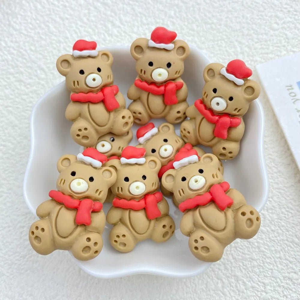 10 Ornements en Résine de Noël | Collection Cartoon (Bonhomme de Neige, Père Noël) - Dos Plat pour Barrettes Cheveux, DIY - RukaCraft