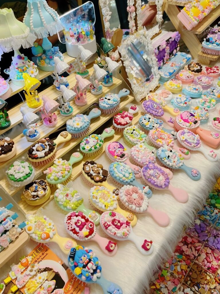 Materials and tools for DIY cream glue - RukaCraft