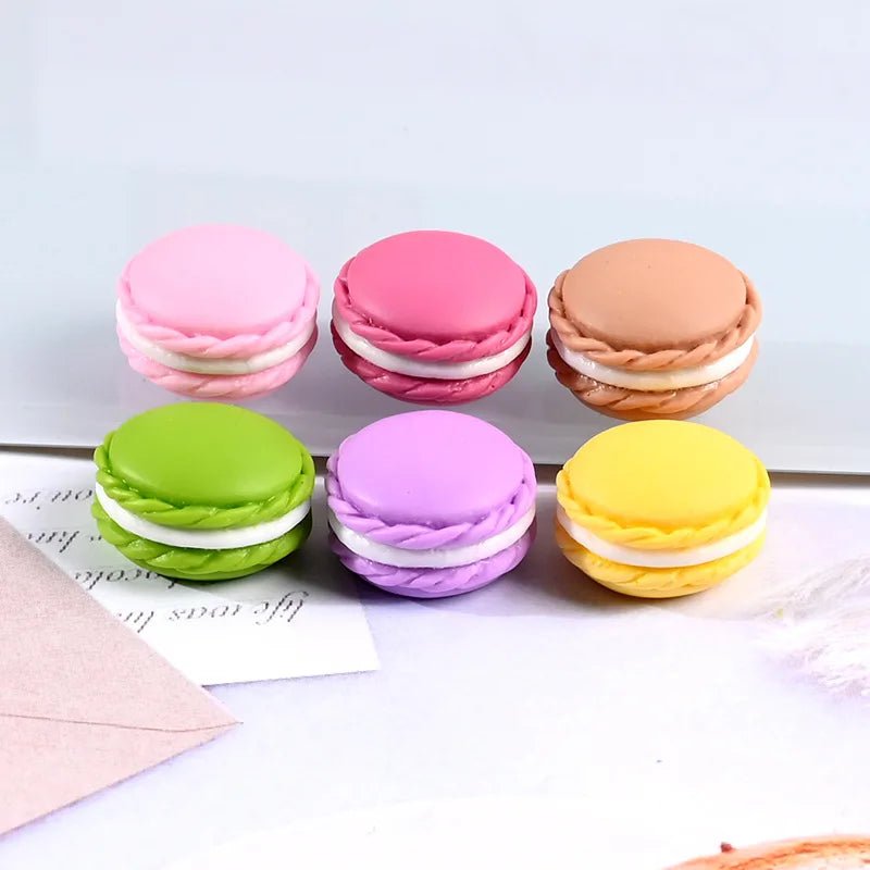 12/24 Pièces Macarons en Résine Kawaii | Cabochons Plats Miniatures pour DIY Bijoux, Décoration Téléphone - KAWAHIP - RukaCraft