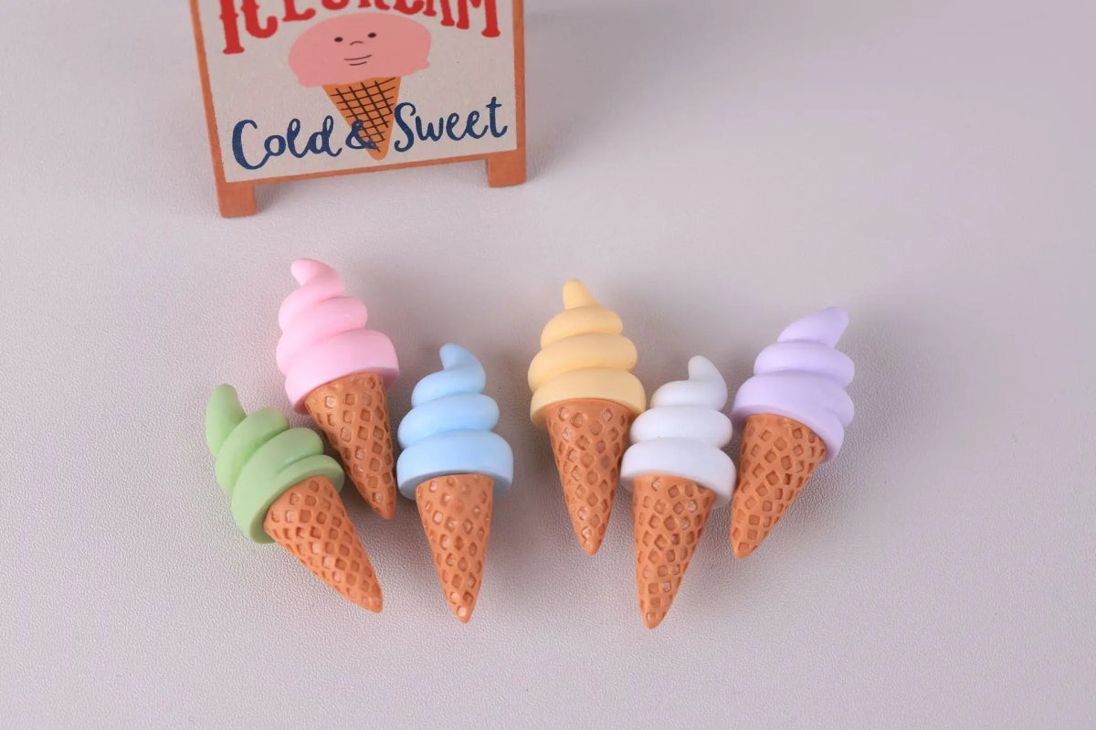 Set De 4 Glaces Miniatures En Résine – Accessoires Déco Pour Maison De Poupée – Couleurs Aléatoires