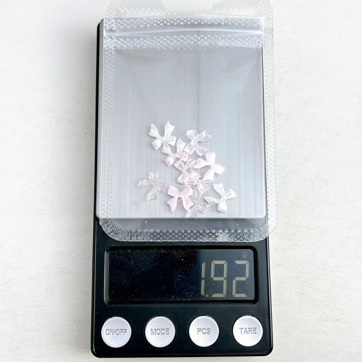 50 Charms pour Ongles et Bijoux Ballerina Bow 3D | Nœuds Résine Nacrée Brillante - Décoration Manucure DIY KAWAHIP - RukaCraft