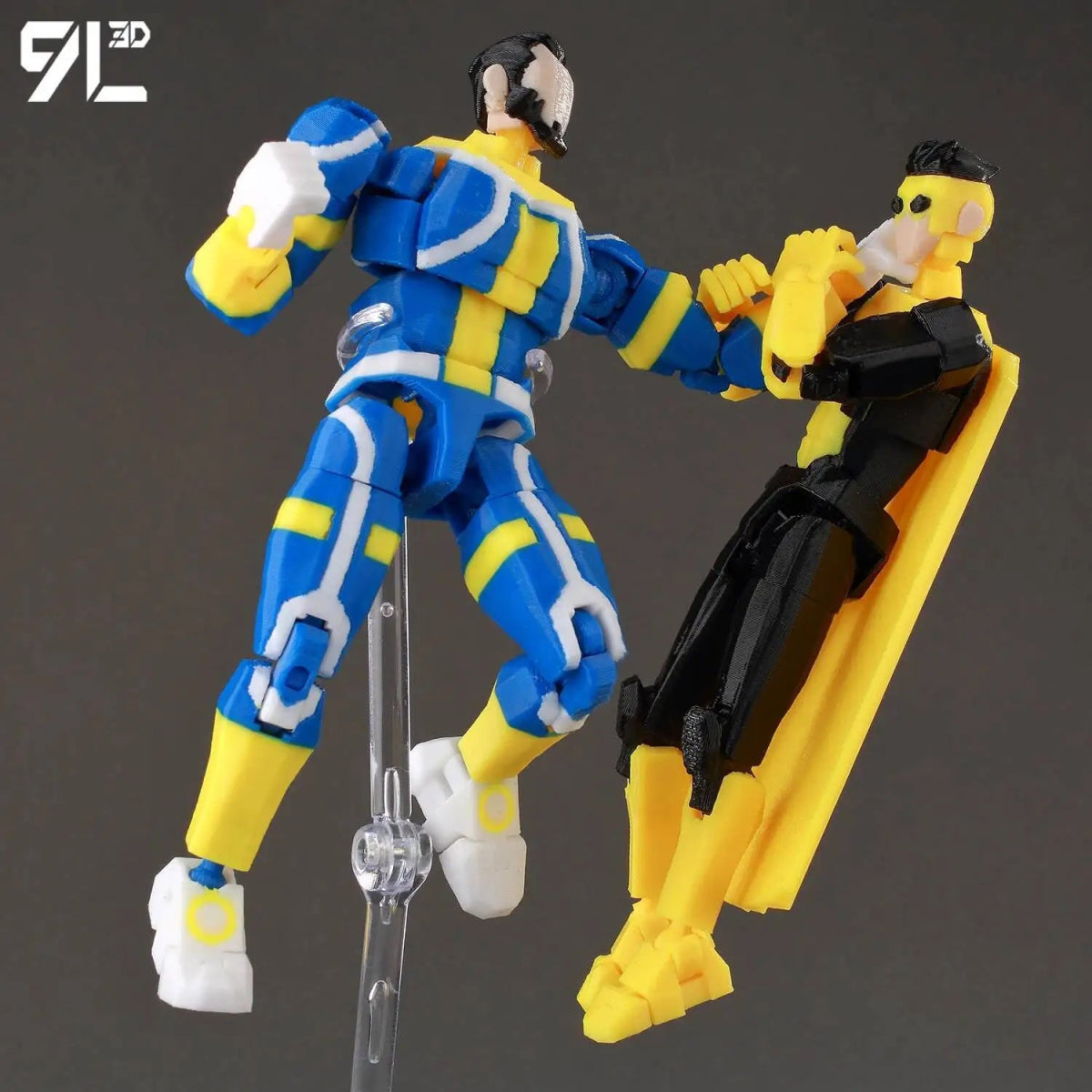 Figurine 3D Invincible Boy 14cm Articulée | Modèle Collection à Pièces Interchangeables - Cadeau - RukaCraft