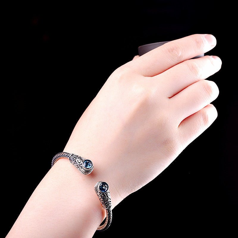 Handmade Indonesian style ladies topaz bracelet - RukaCraft