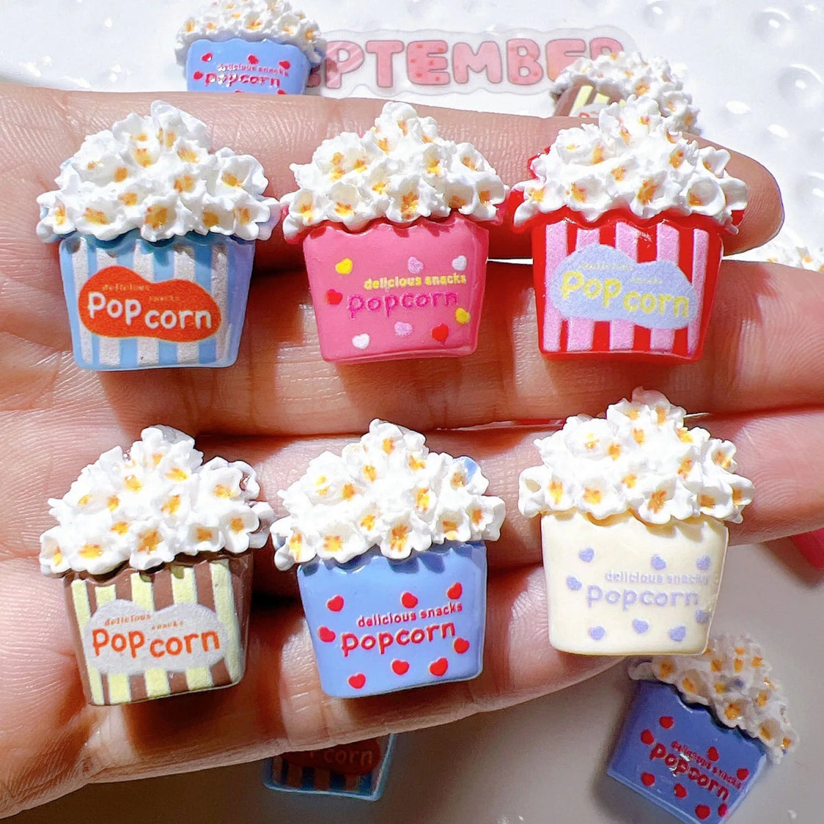 Lot de Charms 6pcs en Résine KAWAHIP | Décorations 3D pour Nail Art DIY - Accessoires Personnalisables pour Ongles et Créations - RukaCraft